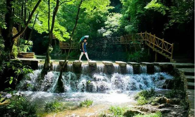 湖北古隆中、唐城、香水河、襄陽古城